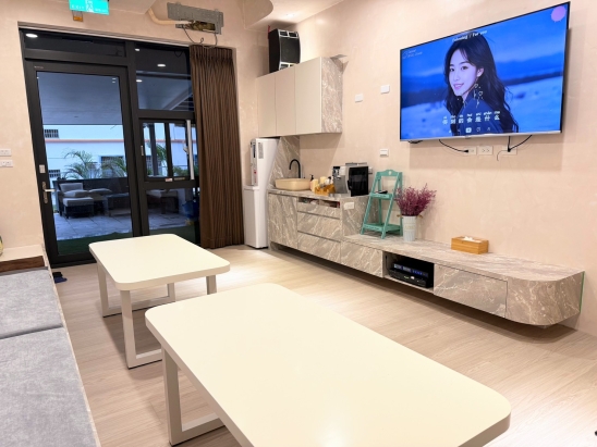 雲朵民宿大廳_卡拉OK系統 雲朵民宿大廳_卡拉OK系統